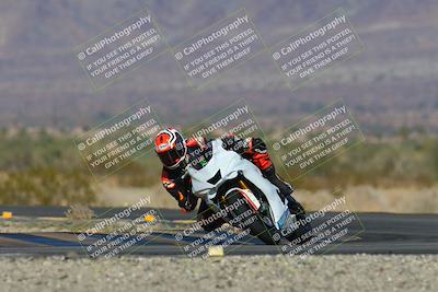 media/Dec-06-2024-CVMA Friday Practice (Fri) [[e1d1c5d4fc]]/4-Group 4 and Trackday/Session 3 (Turn 14)/